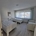 Haus Karlsson Fuer 8 Personen 펜션 *