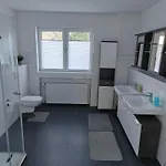 Haus Karlsson Fuer 8 Personen 펜션 알스도르프