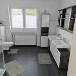 Haus Karlsson Fuer 8 Personen 펜션 *