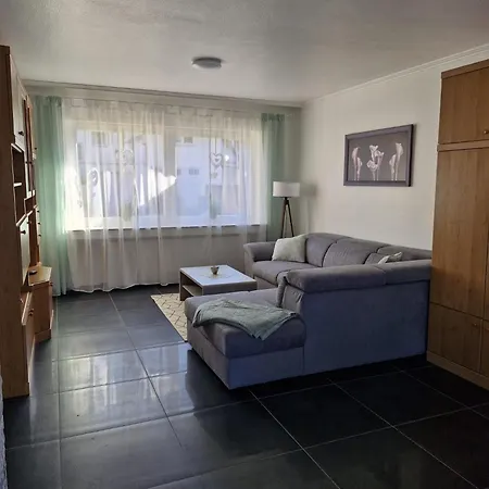 Haus Karlsson Fuer 8 Personen Alsdorf