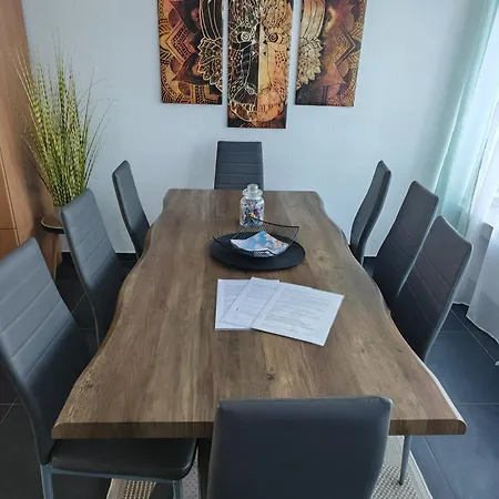 Feriehus Haus Karlsson Fuer 8 Personen