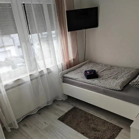 Haus Karlsson Fuer 8 Personen