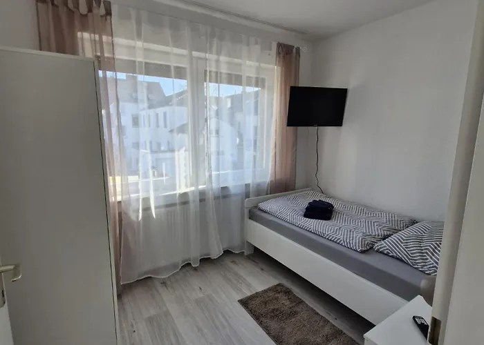 Haus Karlsson Fuer 8 Personen * Alsdorf