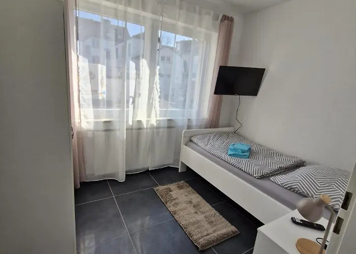 Haus Karlsson Fuer 8 Personen * Alsdorf