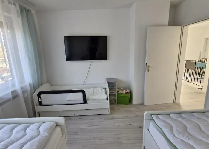 Vakantiehuis Haus Karlsson Fuer 8 Personen *